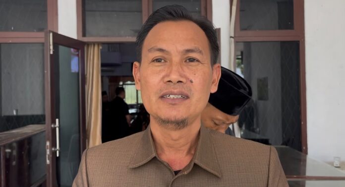 Musim Kemarau, Waka 1