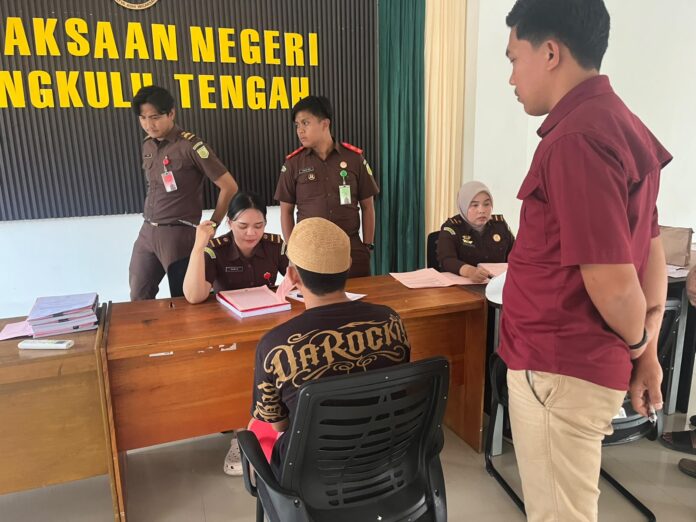 Tersangka dan BB Persetubuhan