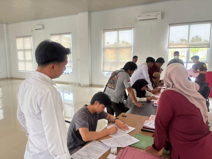 Tersangka dan Barang Bukti