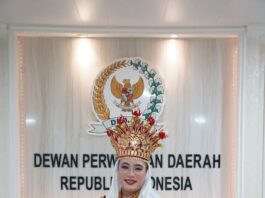 Senator Destita Kenalkan